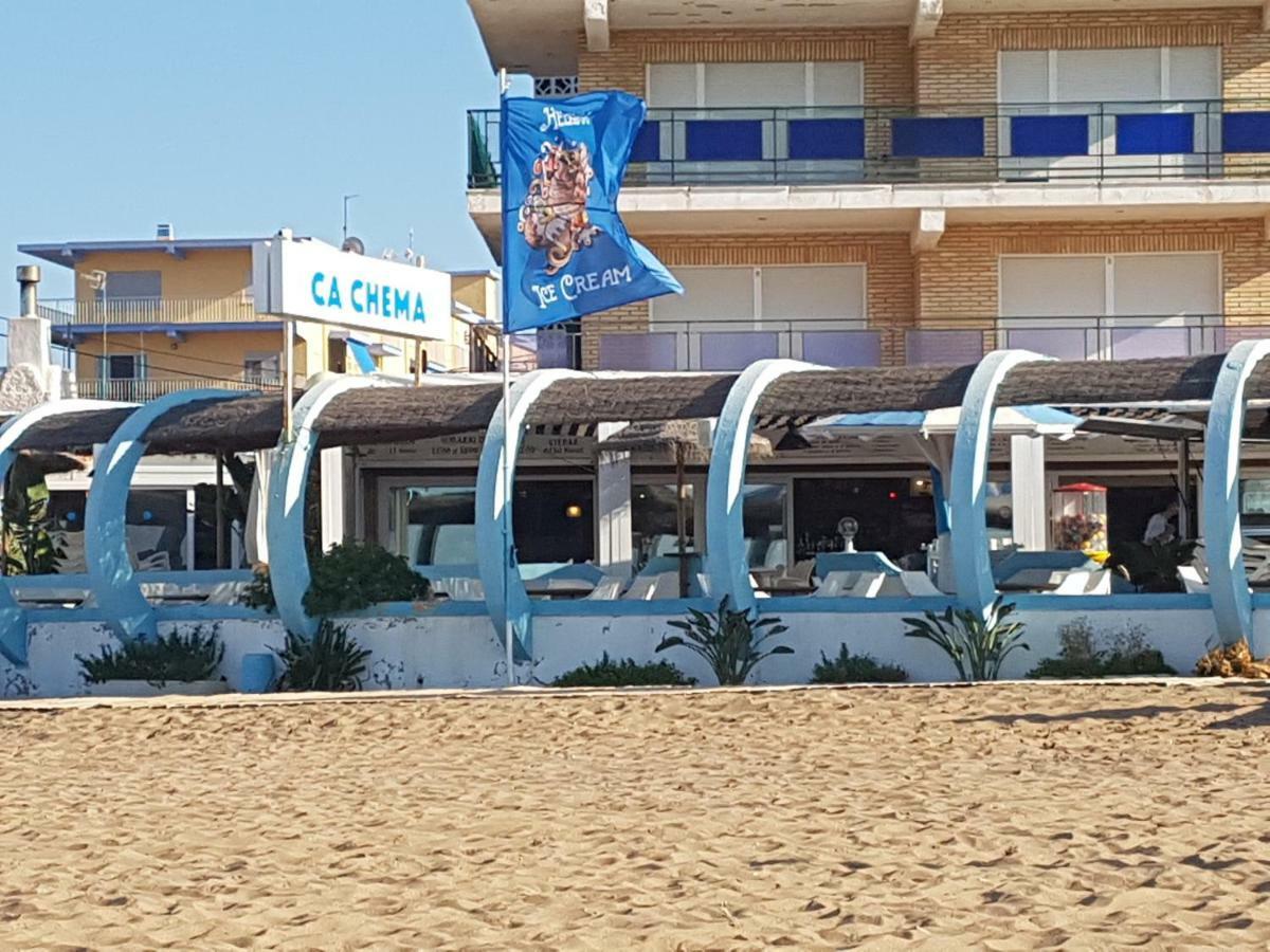 Апартаменты Alondras Playa Дения Экстерьер фото